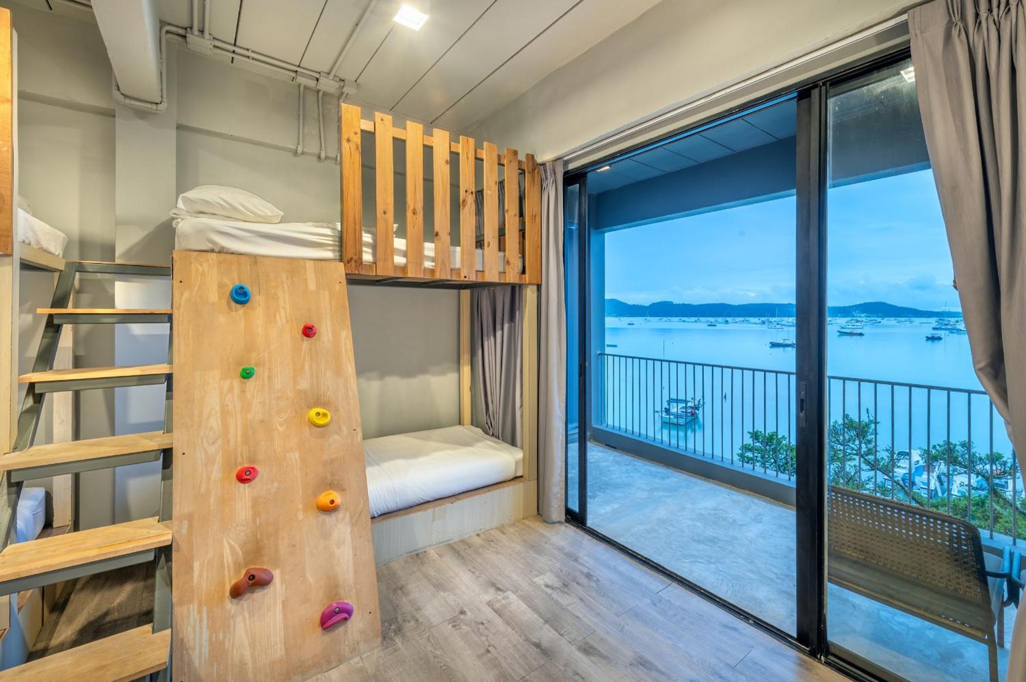 Shin Arch39 Phuket Beach Front - Sha Plus Chalong Exterior photo