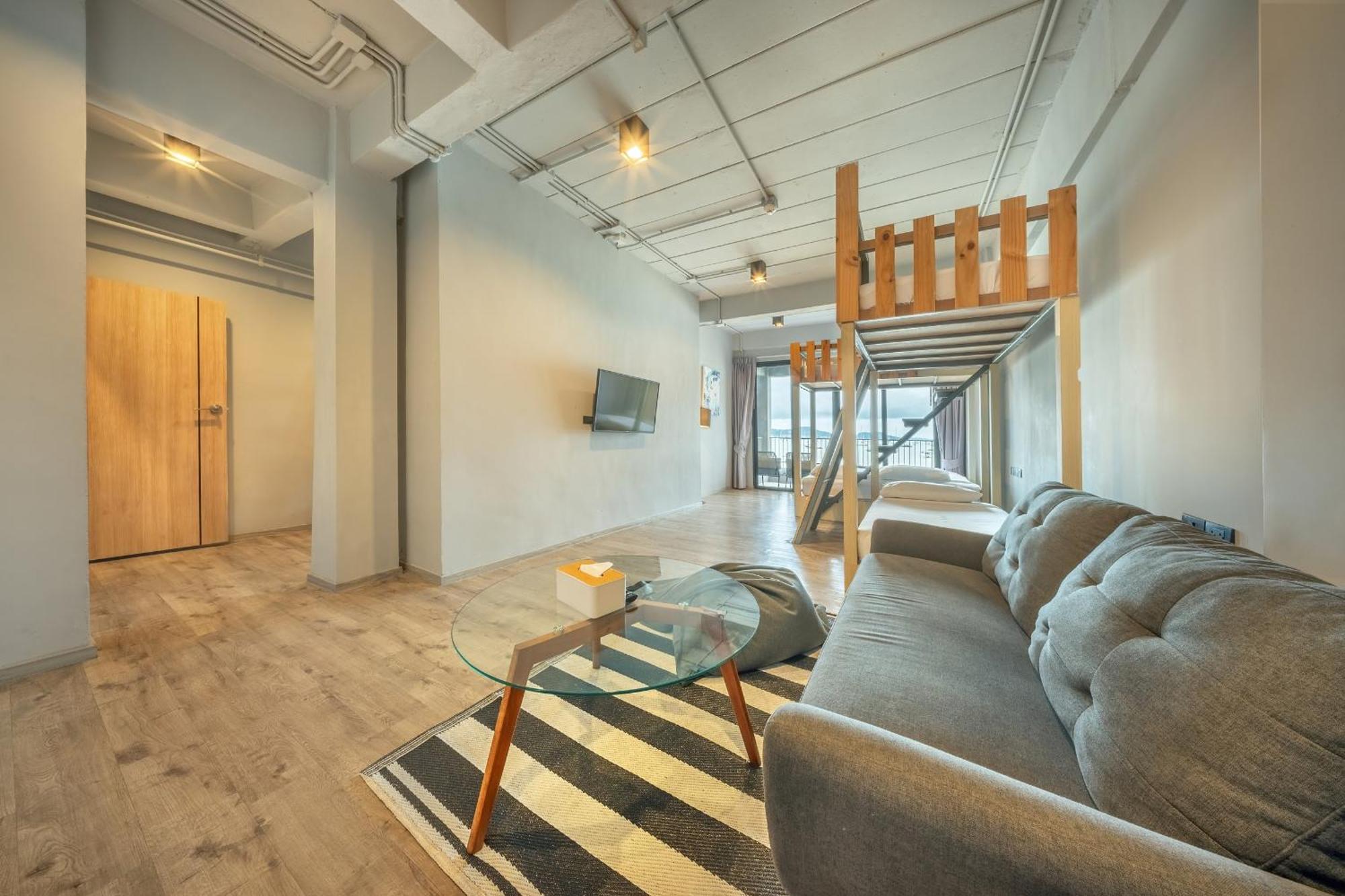 Shin Arch39 Phuket Beach Front - Sha Plus Chalong Exterior photo